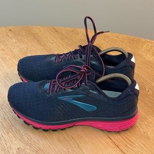 Women’s size 8.5 Blue and Pink Brooks running shoes